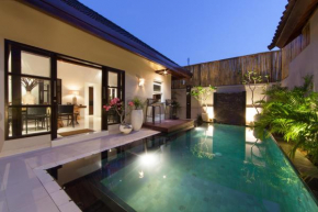 Гостиница Amalika Luxury Private Pool Villa Central to Everything  Матарам